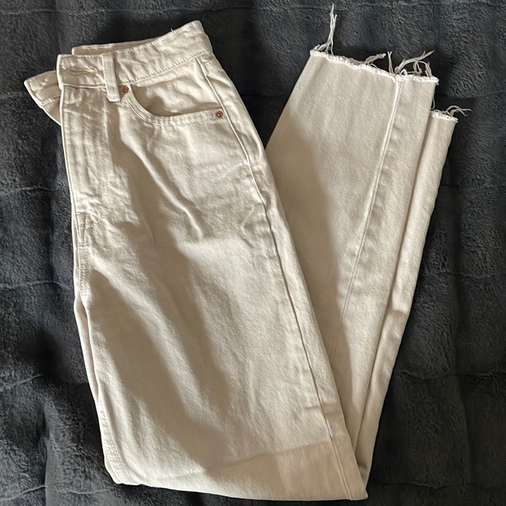 Zara beige straight leg jeans size 2